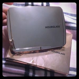 HOURGLASS AMBIENT EDIT VOLUME 3